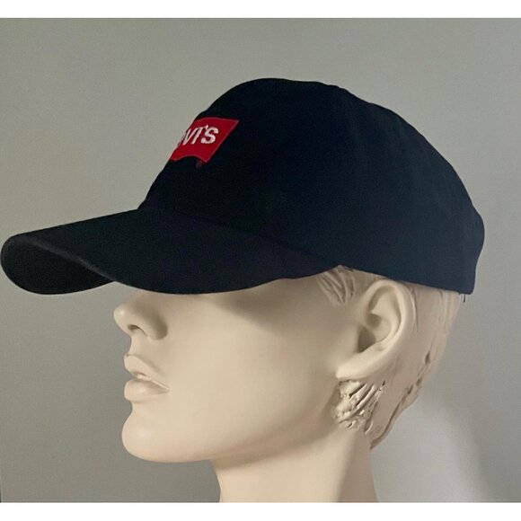 Vintage Levi’s Baseball Hat, LEVI’S Logo Cap, Black Levi’s Ball Cap Red Logo - Picture 7 of 8